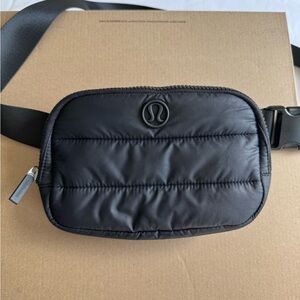 Lululemon Everywhere 1L Belt Bag Wunder Puff
